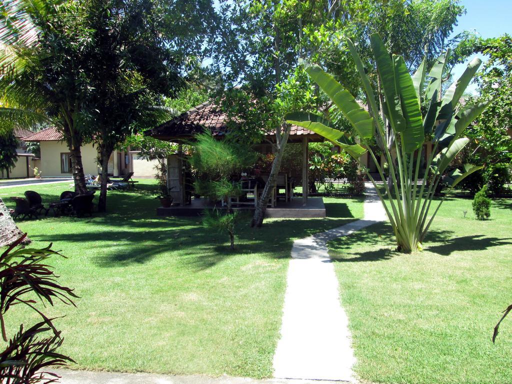 Yuli'S Homestay Kuta  Esterno foto