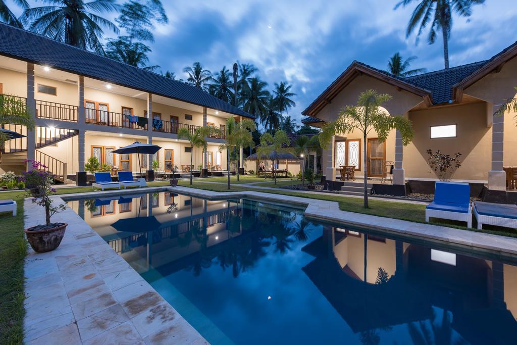 Yuli'S Homestay Kuta  Esterno foto